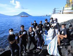 Gandeng PODSI, TNI-Polri dan DLH, BWS Malut Bersihkan Pantai