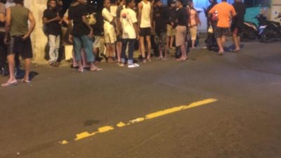 Mabuk, Seorang Pemuda Tabrak Warga Hingga tak Sadarkan Diri