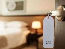 Digerebek di Hotel, Remaja 15 Tahun Berseragam SMA Diamankan