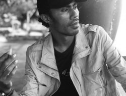 Politik Identitas No, Politik Pluralisme Yes