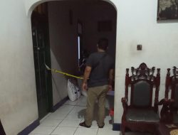 Diduga Bunuh Diri, Perempuan 60 Tahun Ditemukan Tewas di Kamar Kos