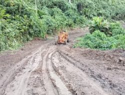 Proyek Pembangunan Jalan Saketa-Gane Dalam Diduga Bermasalah