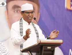 Kasman Didapuk Jadi Khatib Salat Idulfitri di Stadion Gelora Kieraha Ternate