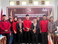 PDIP Resmi Daftarkan Bacaleg ke KPU Kepulauan Sula 