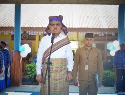 Di Halmahera Barat, Bupati James Pimpin Upacara Peringatan Hardiknas