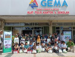 Yakesma Malut Ajak 30 Anak Yatim dan Duafa Shooping Bareng Kebutuhan Sekolah