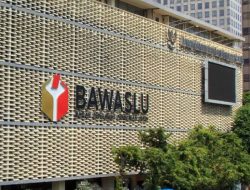 Petahana Tumbang, 2 Komisioner Bawaslu Maluku Utara Resmi Diumumkan