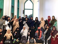 KAMMI IAIN Ternate ‘Bacarita’ Aktualisasi Perempuan di Ruang Publik