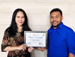 Terima Award Dari KATAM, Dirut PT Smart Marsindo Mengaku Makin Semangat Bantu Masyarakat