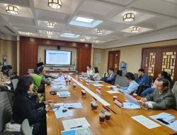 Dialog Bersama Civitas Akademika Universitas Peking, Gus Halim Pamerkan Keistimewaan Desa