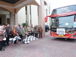 Lepas Transmigran asal Jatim, Gus Halim: Terus Berinovasi dan Ciptakan Lapangan Kerja Baru