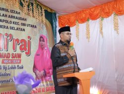 Hadiri Peringatan Isra Miraj, Bupati Bicara Pemerataan Pembangunan Jalan di Halmahera Selatan