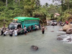 Pengembalian Logistik Pemilu ke KPU Halbar Sempat Terhalang Banjir di Kali Butu