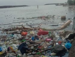 Sampah dan Kerusakan Ekosistem Laut Ternate 