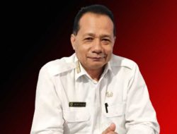 Martinus Siap Lawan James Uang di Pilkada Halmahera Barat 