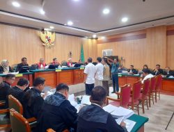 Mantan Ketua Gerindra Maluku Utara Bersaksi di Sidang Suap AGK