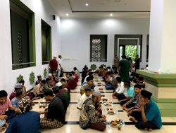 BEM Fatek UMMU Gelar Buka Puasa Bersama Anak Panti Asuhan