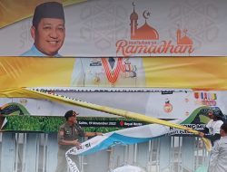 Satpol PP Ternate Turunkan Spanduk Ucapan Selamat Ramadan-Idulfitri