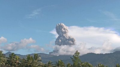 Gunung Dukono Berstatus Waspada, Pemprov Malut Imbau Warga Tetap Tenang