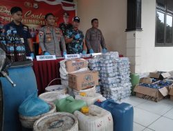 Polisi Amankan Miras Jenis Cap Tikus dan Lem Ehabond di Tobelo
