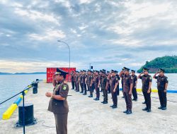 Kajari Halmahera Timur Pimpin Upacara Tabur Bungai di HBA ke-64