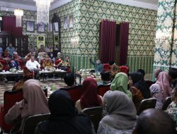 Capai Kematangan UKPBJ Level 3, Kemendes PDTT Raih Penghargaan LKPP RI