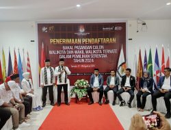 Tauhid-Nasri Resmi Daftar Pilwako Ternate 2024