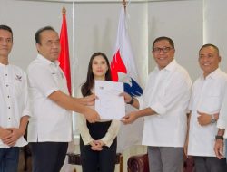 Rusihan Jafar Serahkan Dukungan Perindo ke 4 Paslon Kepala Daerah