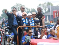 Tiba di Ternate, Tauhid-Nasri Disambut Meriah Ribuan Pendukung