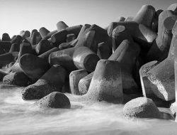 Pemkot Ternate Target Percetakan Tetrapod untuk Dermaga Hiri Rampung Bulan Ini