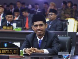 Dulu Jurnalis, Kini Jumar Dilantik Jadi Anggota DPRD Halmahera Utara