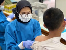 Puluhan Anak Yatim Piatu Terima Vaksinasi Cacar Sumbangan dari NHM dan Bio Farma