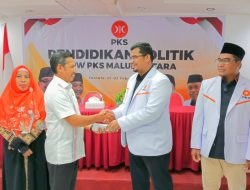 Apresiasi Caleg Pasca Pemilu 2024, PKS Maluku Utara Serahkan Dana Kerohiman