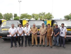 Pemkot Ternate Terima Bantuan Armada Sampah dari Kementerian PUPR