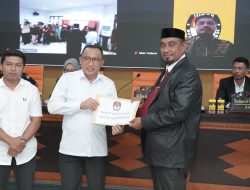 KPU Ternate Tetapkan Tauhid-Nasri Jadi Wali Kota dan Wakil Wali Kota Terpilih