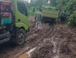 Jalan Kao Barat Halmahera Utara Rusak Parah, Warga Harapkan Perbaikan