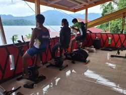 Intip Latihan Atlet Dayung Maluku Utara di Talaga Paca