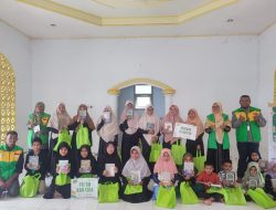 Yakesma Malut-Gramedia Ternate Salurkan Al Quran dan Bingkisan untuk Anak Yatim