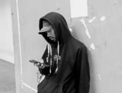 Keterasingan Intelektual dalam Dunia Universitas