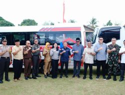 PT Smart Marsindo Serahkan Bantuan Truk Sampah dan Bus Sekolah untuk Warga Gebe