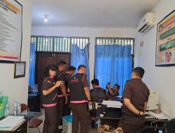 Usut Dugaan Korupsi Retribusi Pasar, Kejari Ternate Geledah Kantor Dinas Koperasi