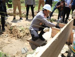 Kapolda Letakkan Batu Pertama Pembangunan Gedung SKCK dan Tugu Perjuangan Brimob di Halteng