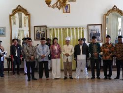 Fathan, Anggota VI BPK RI Dianugerahi Gelar Kehormatan Ngato Sasi Matiahi dari Kesultanan Ternate