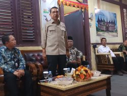 Didampingi Sekprov Malut, Menteri Kebudayaan Kunjungi Benteng Oranje Ternate 