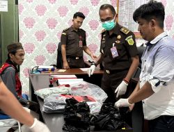 Berkas Lengkap, Tersangka Pencurian dengan Kekerasan Diserahkan ke Kejari Ternate 