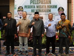 Wagub Malut Lepas 30 Peserta Perjalanan Religi ke Yerusalem