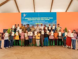 23 Warga Kawasi Terima Sertifikat Tanah, Legalitas Hunian Baru yang Dinanti Panjang