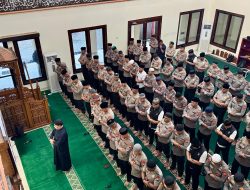 HUT ke-75, Polairud Polda Malut Salat Gaib untuk Korban Bencana di Sumatera-Aceh