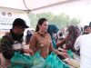 Gubernur Maluku Utara Turun Langsung Layani Warga di Gerakan Pangan Murah
