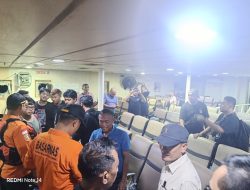 Kapal Mati Mesin Terombang-ambing di Laut Ternate, 7 Kru Selamat 